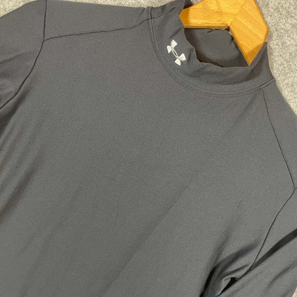 Under Armour Mock Neck‎ Long Sleeve Shirt
